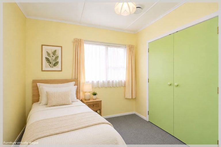 Photo of property in 23 Cook Street, Foxton, 4814