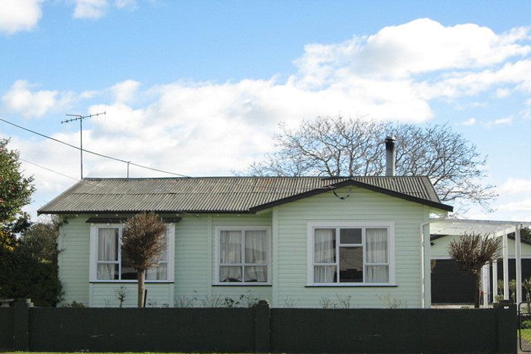 Photo of property in 11 Mitchell Street, Waipukurau, 4200