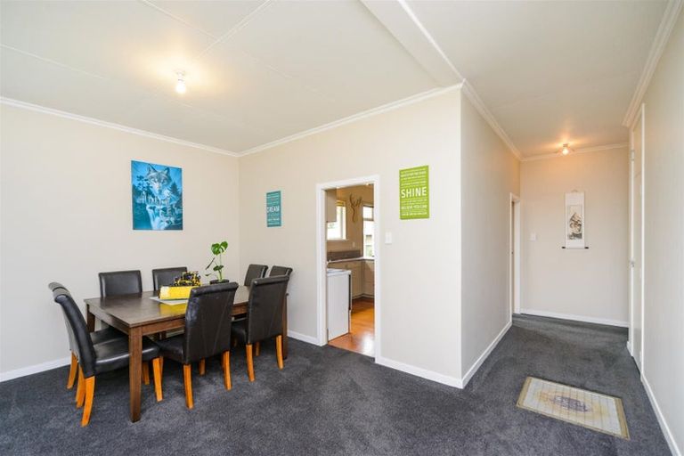 Photo of property in 15 Maunder Street, Marton, 4710