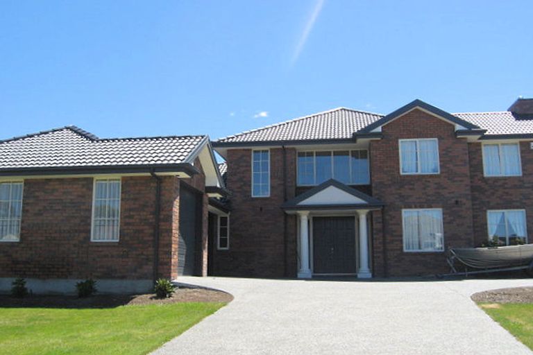 Photo of property in 26 Glen Oaks Drive, Northwood, Christchurch, 8051