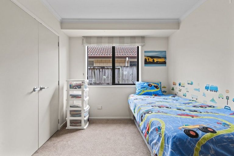 Photo of property in 94 Farringdon Avenue, Rototuna North, Hamilton, 3210