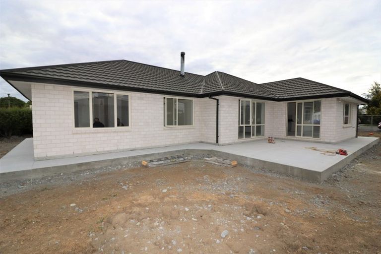 Photo of property in 18 High Street, Kirwee, Darfield, 7571