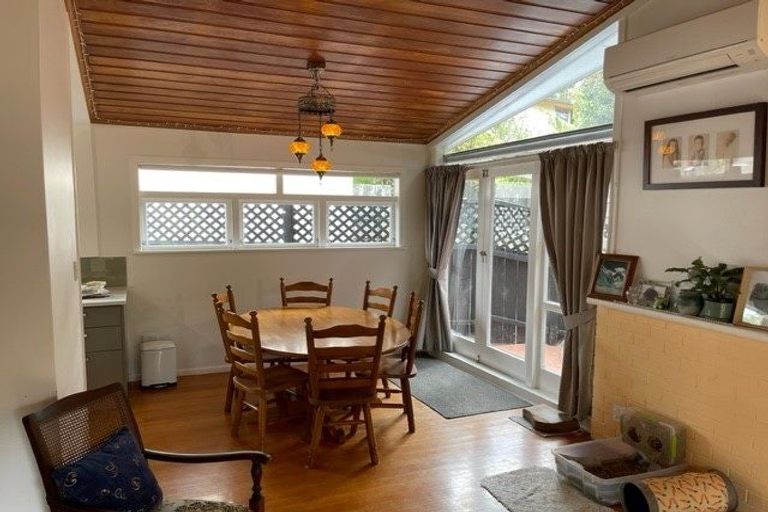Photo of property in 88b Coronation Road, Hillcrest, Auckland, 0627