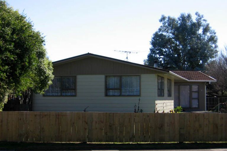Photo of property in 8 Fraser Street, Masterton, 5810