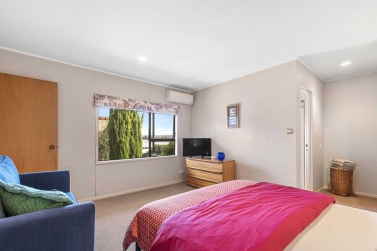 Photo of property in 1/28 Walter Street, Hauraki, Auckland, 0622