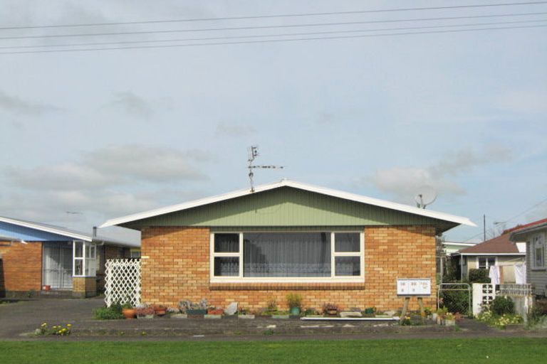 Photo of property in 1/7b High Street West, Waitara, 4320