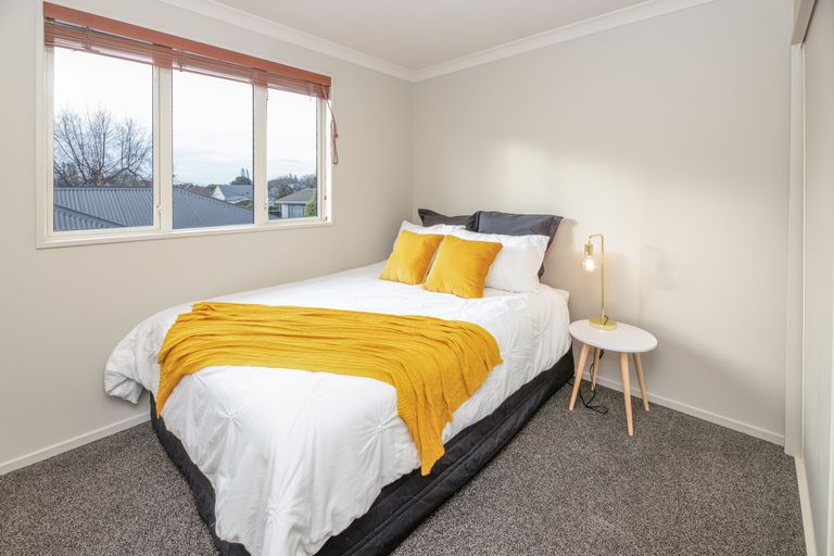 Photo of property in 692a Avonside Drive, Avonside, Christchurch, 8061