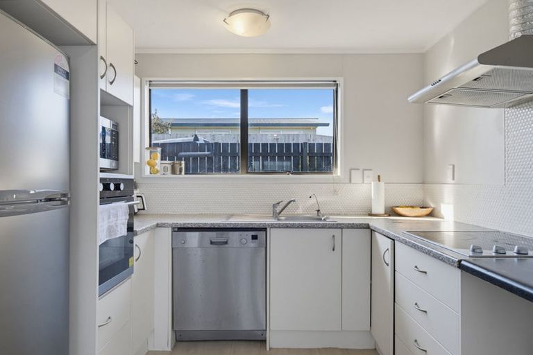 Photo of property in 15a Ruahine Street, Ohauiti, Tauranga, 3112
