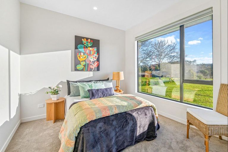 Photo of property in 1 Kaituhi Lane, Coatesville, 0793