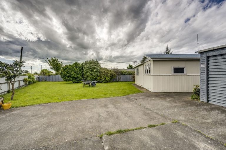 Photo of property in 155 School Road, Clive, 4102