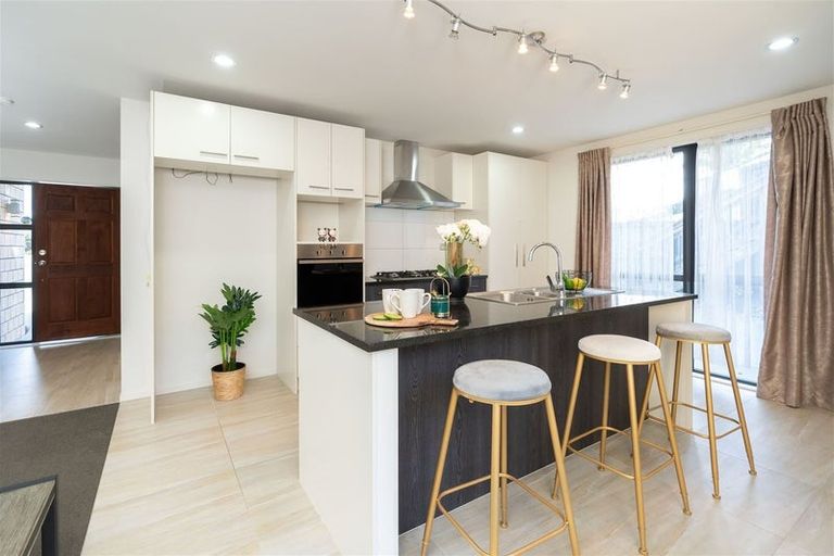 Photo of property in 15 Barwick Place, Huntington, Hamilton, 3210