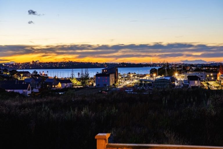 Photo of property in 49 Eighth View Avenue, Beachlands, Auckland, 2018