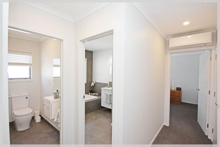 Photo of property in 10 Story Street, Foxton Beach, Foxton, 4815