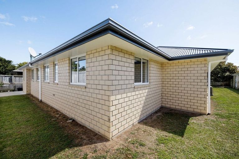 Photo of property in 2/180 Burns Street, Leamington, Cambridge, 3432