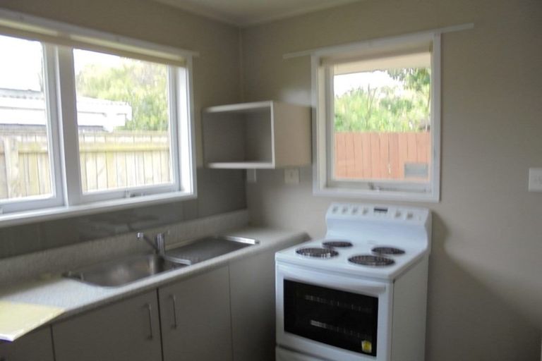 Photo of property in 2/285 Fergusson Drive, Heretaunga, Upper Hutt, 5018