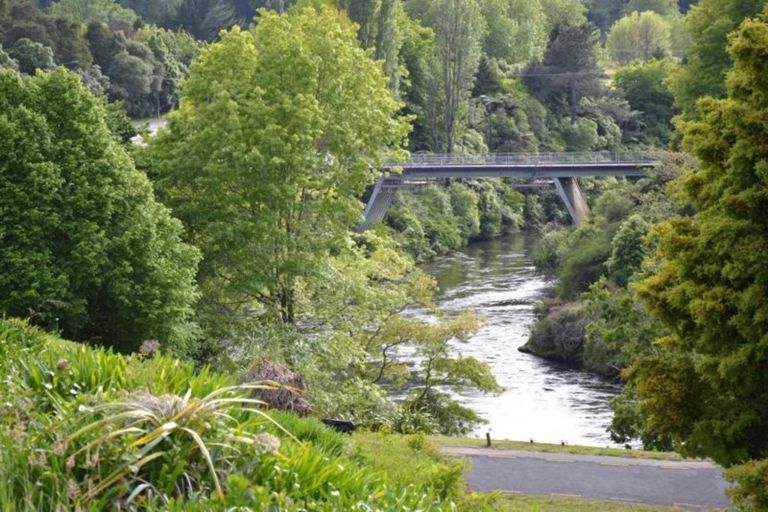 Photo of property in 6b Dominion Avenue, Cambridge, 3434