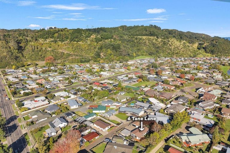 Photo of property in 6 Tane Lane, Whakatane, 3120