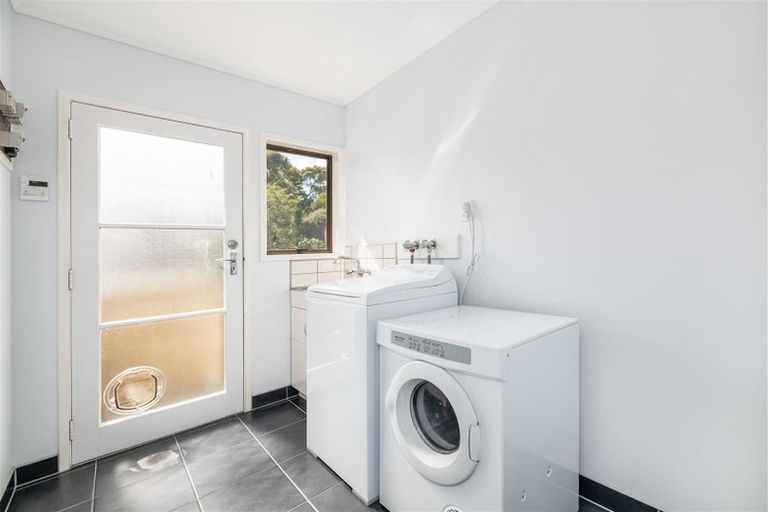 Photo of property in 11 Kellett Road, Ranui, Auckland, 0612