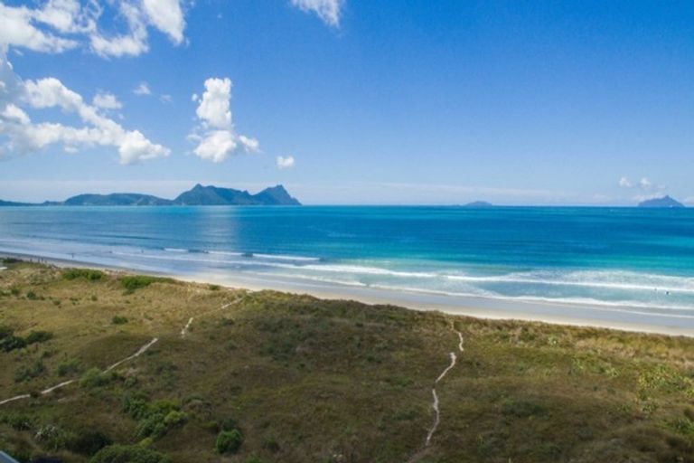 Photo of property in 111 Bream Bay Drive, Ruakaka, 0116