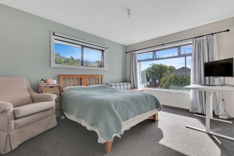 Photo of property in 19 Wallace Street, Bryndwr, Christchurch, 8053