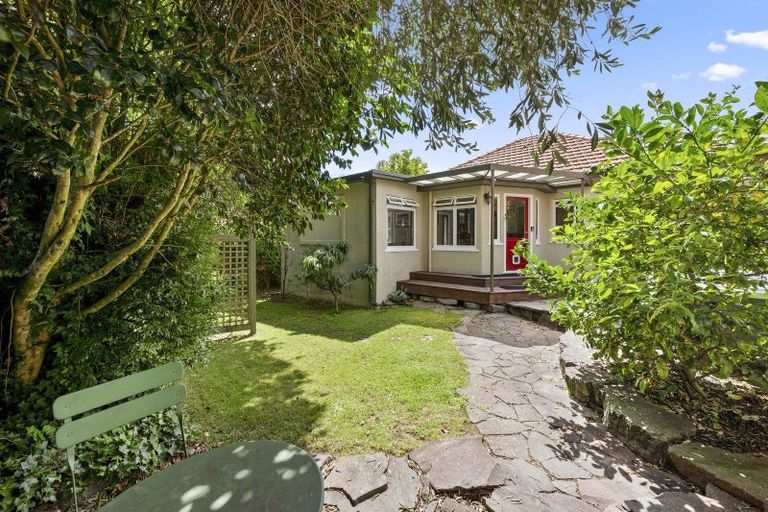 Photo of property in 3 Hilton Road, Lynmore, Rotorua, 3010