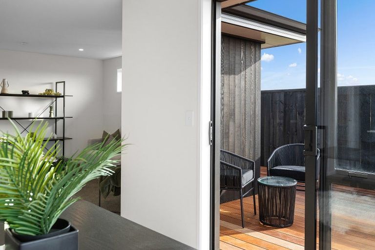 Photo of property in 11 Lumino Terrace, Peacocke, Hamilton, 3206