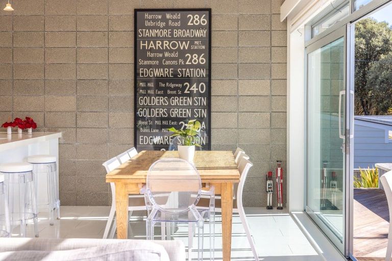 Photo of property in 2/28 Beach Parade, Oneroa, Waiheke Island, 1081