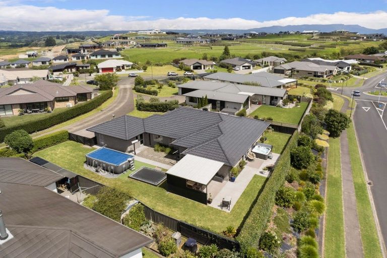 Photo of property in 5 Vantage Place, Omokoroa, 3114