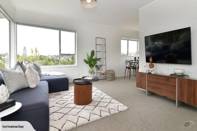 Photo of property in 1/37 Stredwick Drive, Torbay, Auckland, 0630