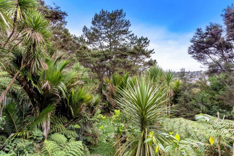 Photo of property in 36 Kereru Grove, Greenhithe, Auckland, 0632