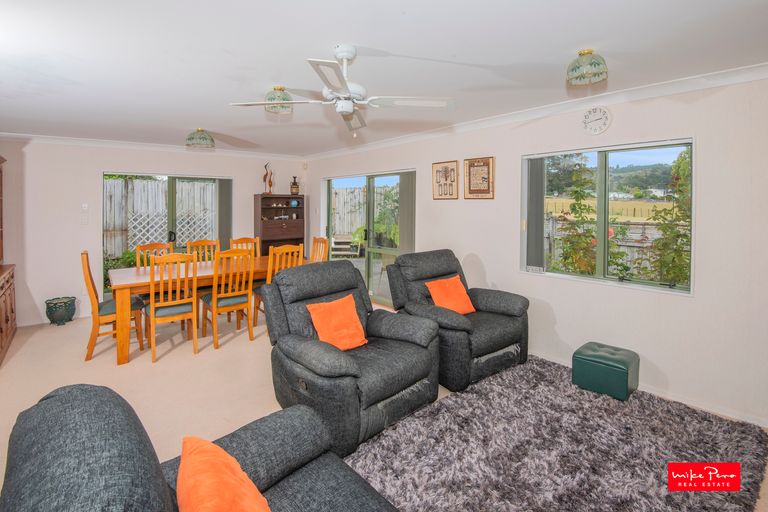 Photo of property in 14 Workman Way, Onerahi, Whangarei, 0110