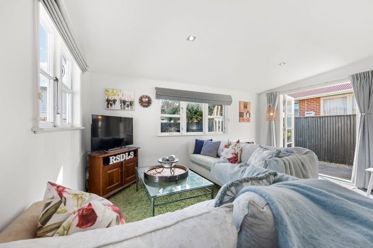 Photo of property in 13 Richmond Street, Petone, Lower Hutt, 5012