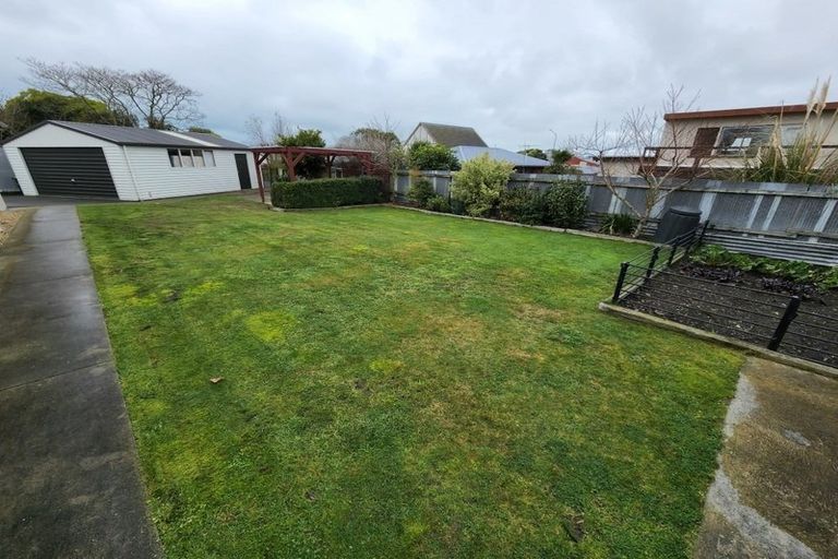Photo of property in 12 Colac Street, Avondale, Christchurch, 8061