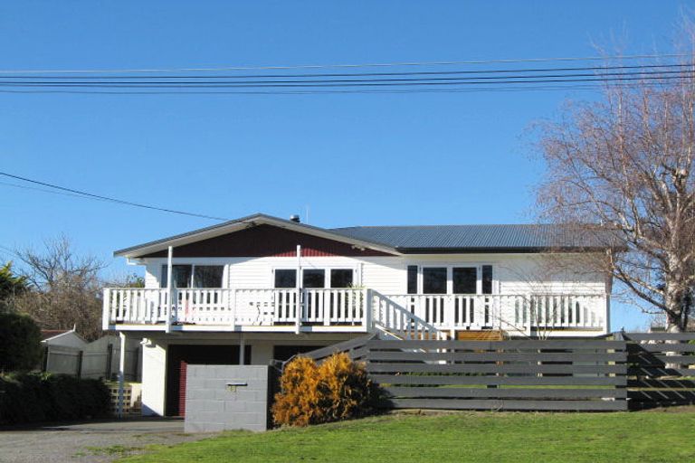 Photo of property in 43 Reynolds Road, Havelock North, 4130