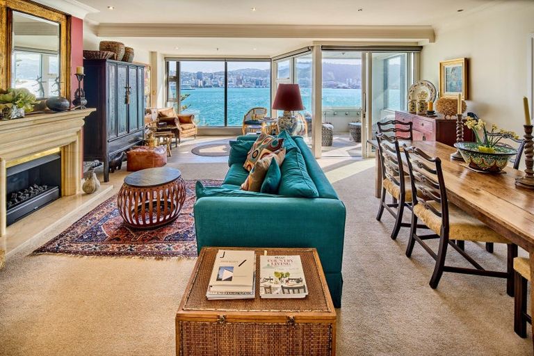 Photo of property in 9/318 Oriental Parade, Oriental Bay, Wellington, 6011