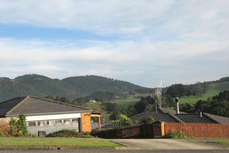 Photo of property in 11 Bush Haven Drive, Te Kamo, Whangarei, 0112
