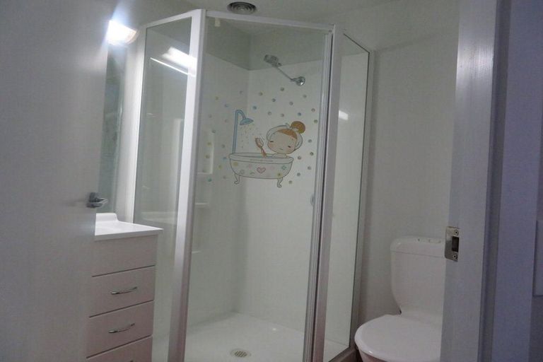 Photo of property in Orange Apartments/victoria Centr, 701/169 The Terrace, Wellington Central, Wellington, 6011