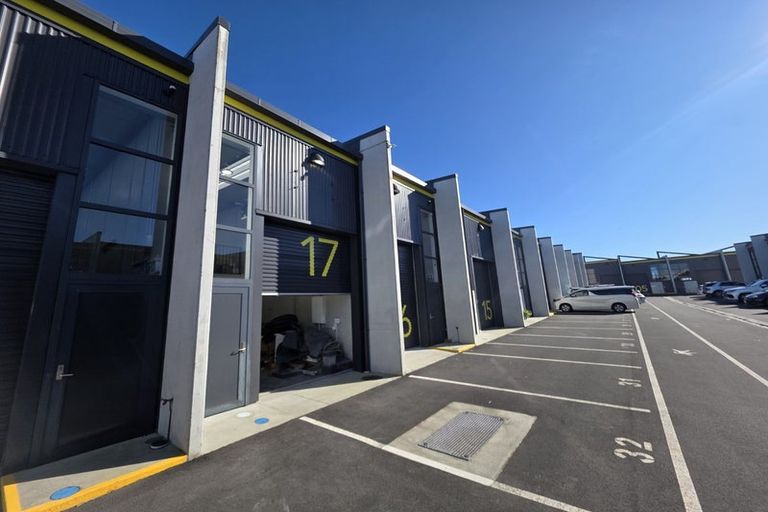 Photo of property in 11 Northside Drive, Waikiwi, Invercargill, 9810