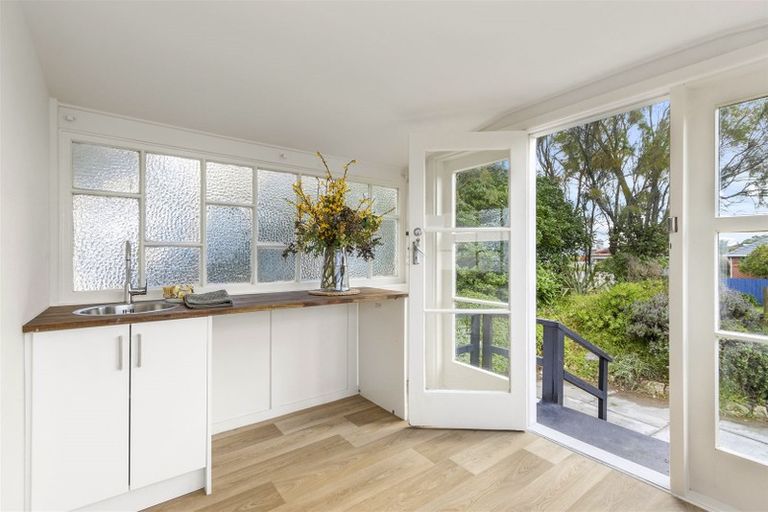 Photo of property in 65 Pacific Road, North New Brighton, Christchurch, 8083