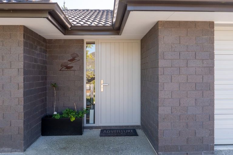 Photo of property in 25 Banbury Terrace, Lower Shotover, Queenstown, 9304