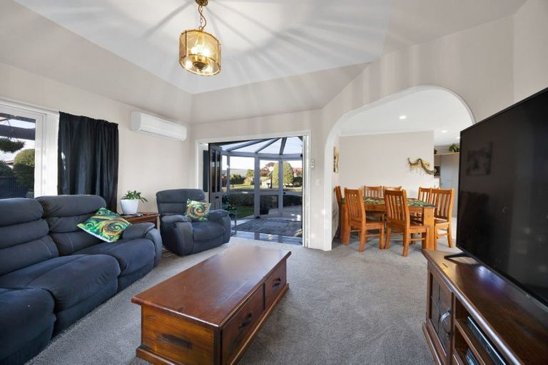 Photo of property in 283 Glover Road, Hawera, 4610