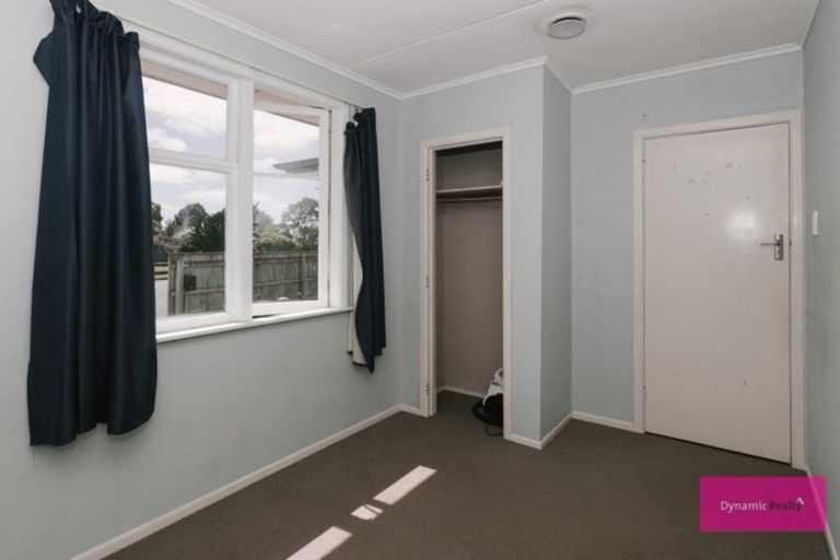Photo of property in 11 Lewis Place, Highbury, Palmerston North, 4412