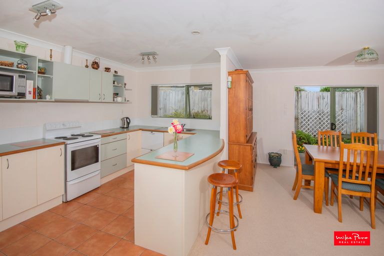 Photo of property in 14 Workman Way, Onerahi, Whangarei, 0110