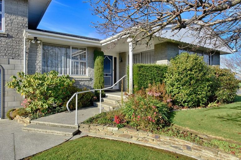 Photo of property in 1 Frank Street, Gore, 9710