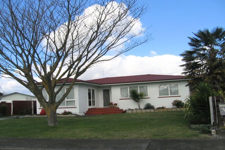 Photo of property in 613 Willow Place, Akina, Hastings, 4122