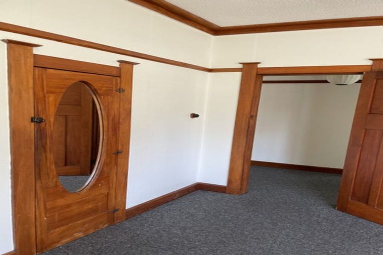 Photo of property in 41 Norton Park Avenue, Fairfield, Lower Hutt, 5011