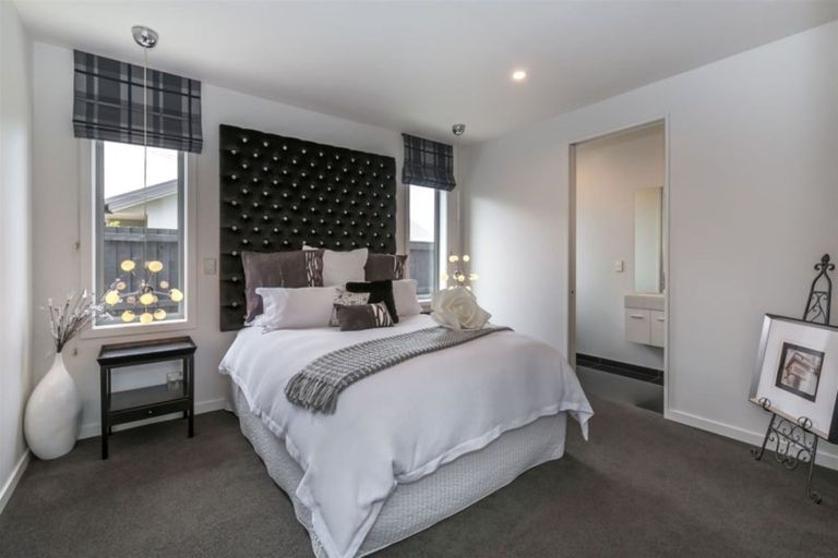 Photo of property in 26 Brookwater Avenue, Northwood, Christchurch, 8051