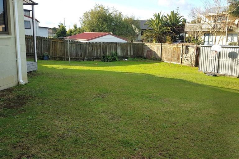 Photo of property in 36 Manaia View Road, One Tree Point, 0118