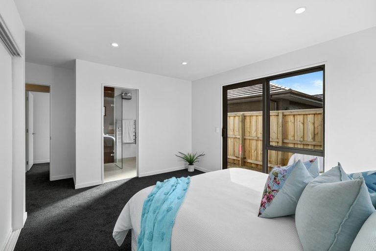 Photo of property in 2 Tarata Way, Lower Shotover, 9304