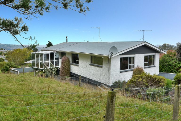 Photo of property in 22 Spiers Road, Halfway Bush, Dunedin, 9010